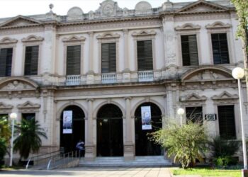 Corrientes: alumnos y directivos de una escuela aislados por caso de Covid