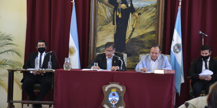 El intendente Hugo Benítez dio inicio a las Sesiones Ordinarias