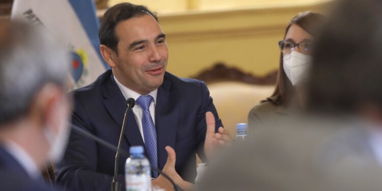 Empresarios árabes interesados en invertir en Corrientes se reunieron con Valdés