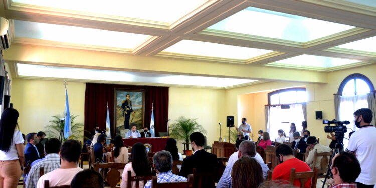 El intendente Hugo Benítez dio inicio a las Sesiones Ordinarias