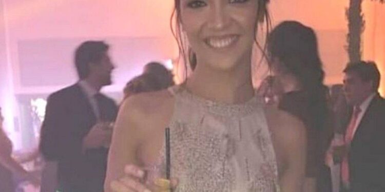 Odontóloga le recetó 2 gramos de flúor en comprimidos y murió