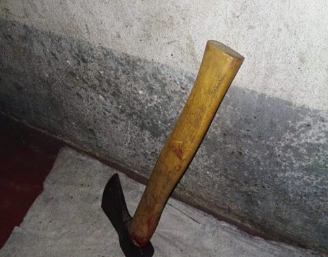 Mendoza: volvían de un asado, discutieron y los atacó con un hacha