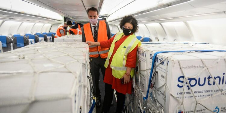 Vacunas: Nación envía a Corrientes 19.200 dosis de AstraZeneca