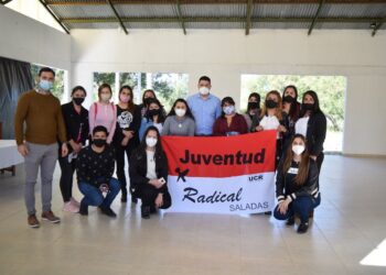 La Juventud Radical correntina fortalece el trabajo político en territorio