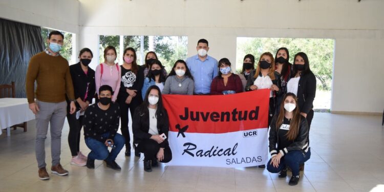 La Juventud Radical correntina fortalece el trabajo político en territorio