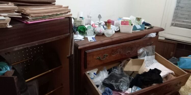 Goya: entraron por el fondo de una casa y se llevaron casi $80.000