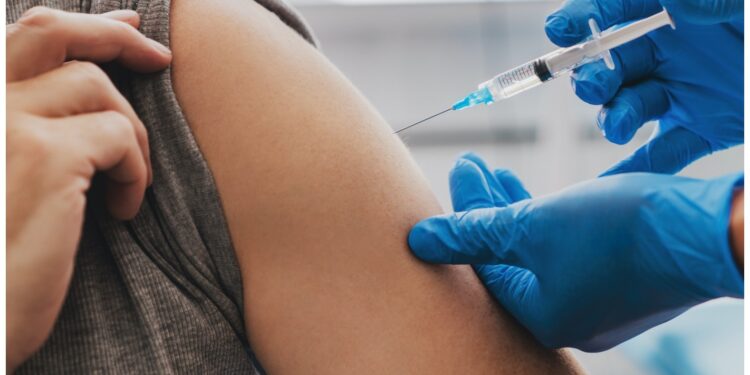 Sputnik: Habilitarán turnos para la segunda dosis con la vacuna Moderna