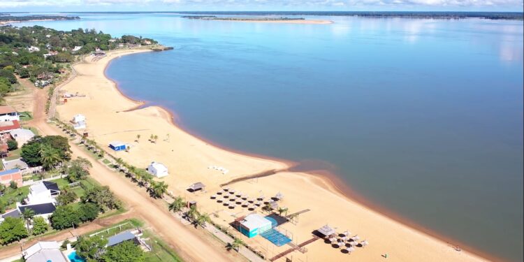 Una localidad de Corrientes quitará los boliches de la playa