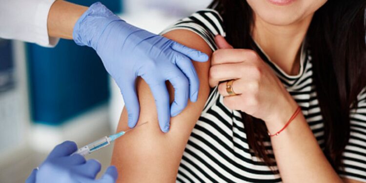 Esquina: cronograma de vacunación para este martes