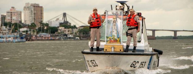 Preparan desfile náutico chamamecero de la Virgen Peregrina de Itatí