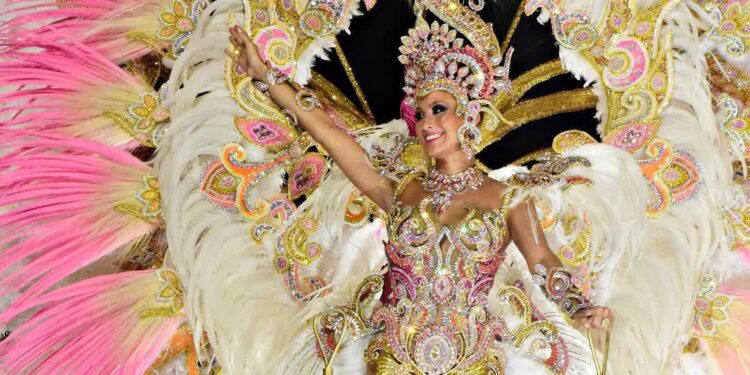 Esquina suspende los carnavales por el aumento de casos de Coronavirus