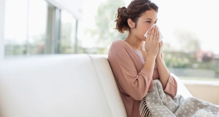 En cuánto deja de contagiar una persona que contrajo Ómicron