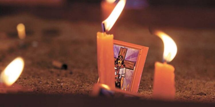 Corrientes: El fuego arrasó con todo, pero la ermita del Gaucho Gil quedó intacta