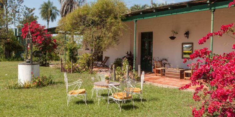 Estancia Buena Vista: un incendio, una división y el arte de recibir huéspedes en Corrientes