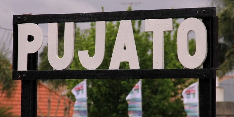 El pueblo que se convirtió en Gran Hermano y el intendente vigila hasta las patentes de autos