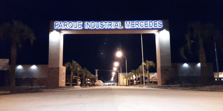 Tragedia en el Parque Industrial de Mercedes: Una máquina se cayó y mató a un trabajador﻿