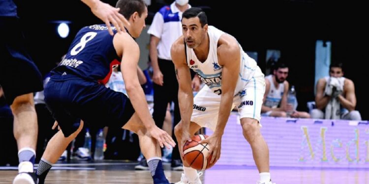 Paolo Quinteros anunció su retiro con un conmovedor mensaje: “Hasta siempre amor a primera vista”