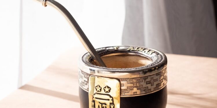 La Selección Argentina llevará mates correntinos a Qatar