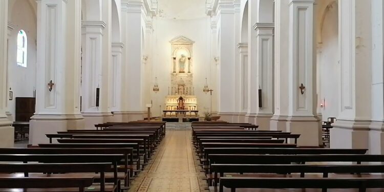 Mercedes: Delincuentes entraron a robar en una iglesia