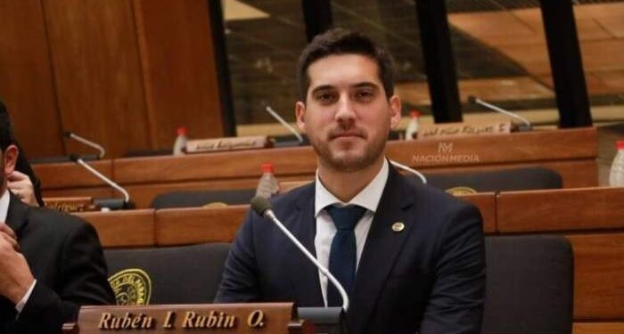 Diputado de Paraguay pide ir a una “guerra” contra Argentina