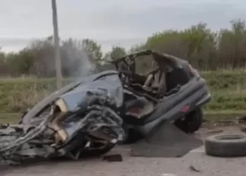 Tenía 16 años, manejaba en la ruta y murió tras chocar contra un camión en Córdoba