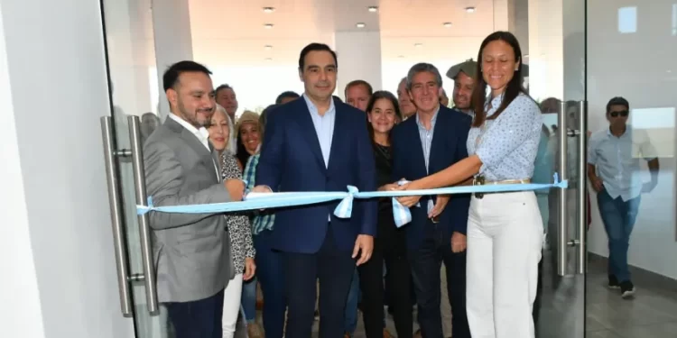 Valdés inauguró obras en Ituzaingó y encabezó la 1° Expo Rural del Norte correntino