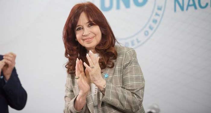 Cristina descartó un acuerdo con Quintela y presentó su lista