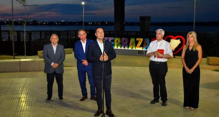 Valdés y Tassano inauguraron el Paseo “Terrazas del Paraná”