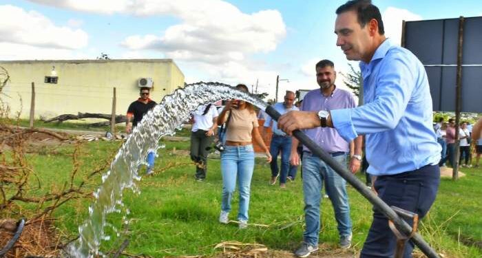 Gustavo Valdés recorrió en Paso de los Libres obras en ejecución
