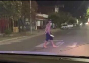 Un hombre en “brote psicótico” amenazaba con un cuchillo: murió camino al hospital