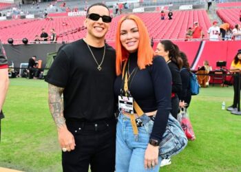 Daddy Yankee demandó a su esposa y ella lo acusa de fingir su cercanía a la iglesia