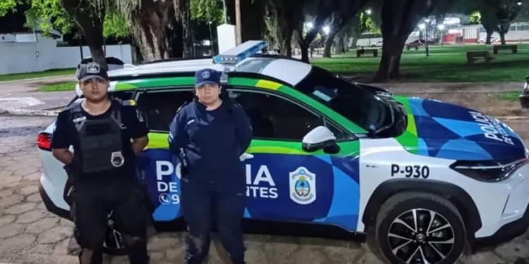Dos policías salvaron a una joven que se arrojó al río Uruguay en La Cruz