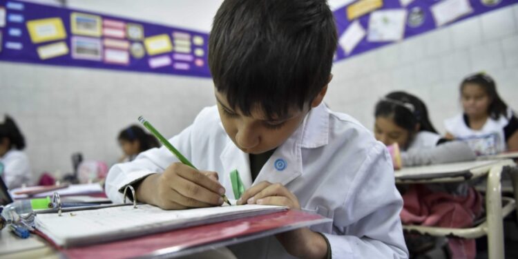 Provincias acordaron para que haya al menos 190 días de clases en 2026