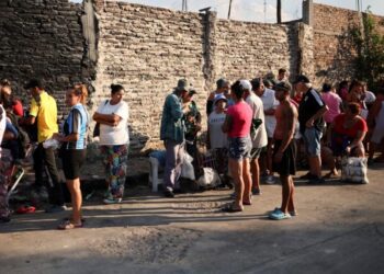 INDEC: la pobreza bajó a 28,2% en el último semestre de 2025