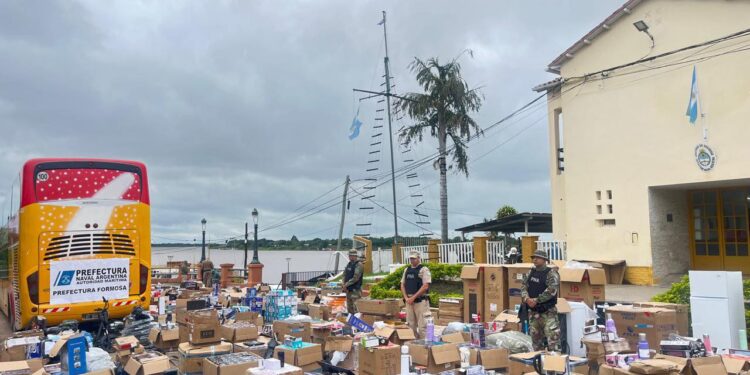 Secuestran mercadería ilegal por más de $140 millones en un colectivo de una empresa correntina