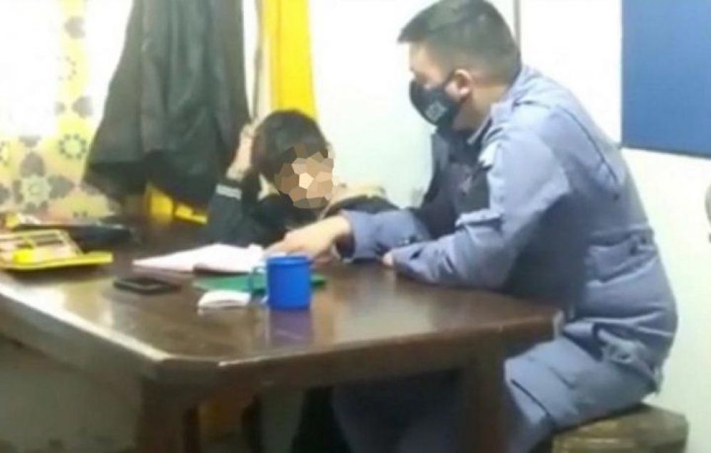Chaco: Madre llamó a la Policía porque su hijo no quería hacer la tarea