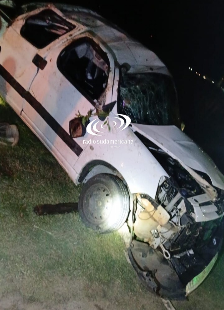 Perdió el control de la camioneta y terminó en un zanjón: tenía 2,37 de alcohol en sangre