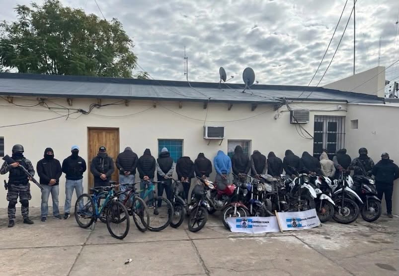 Esquina: desarticulan presunta organización dedicada al narcomenudeo y detienen a 14 personas