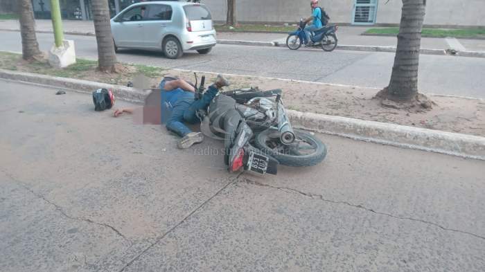 Falleció el motociclista que había chocado contra una palmera