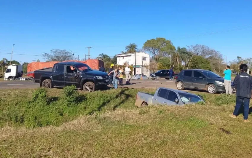 Una menor herida tras choque entre camionetas en el interior correntino