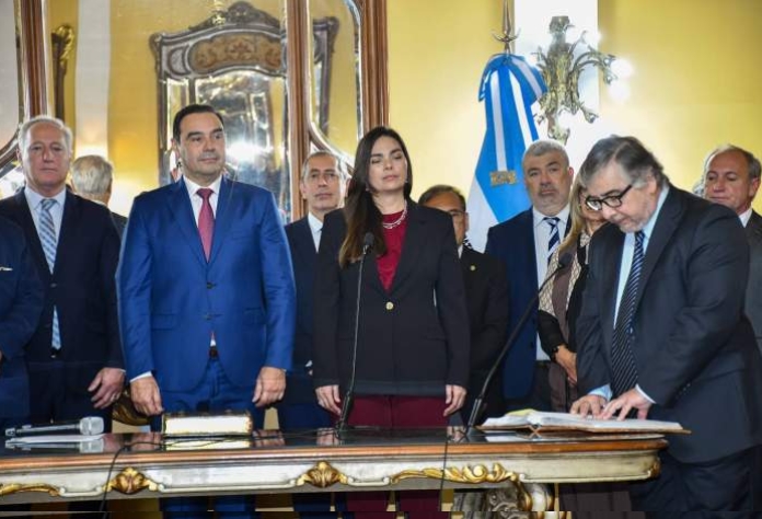 Asumió la nueva ministra de Ciencia y Tecnología de Corrientes