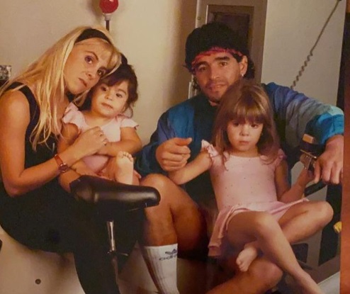 Primera entrevista de Claudia Villafañe tras la muerte de Maradona: "Quiero que mis nietos lo recuerden como El Babu"