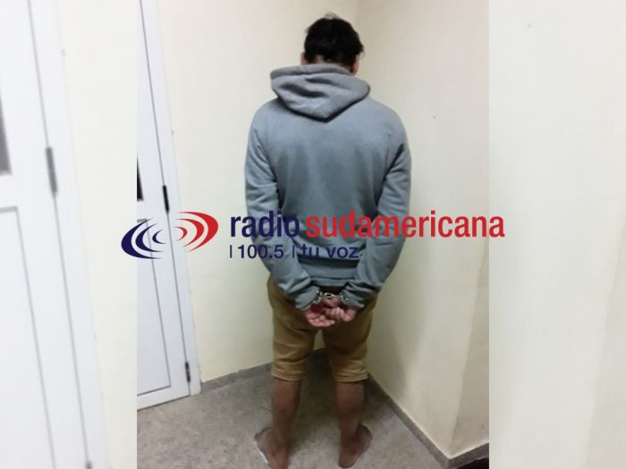 Itatí: atacó a una mujer policía y causó daños a un patrullero