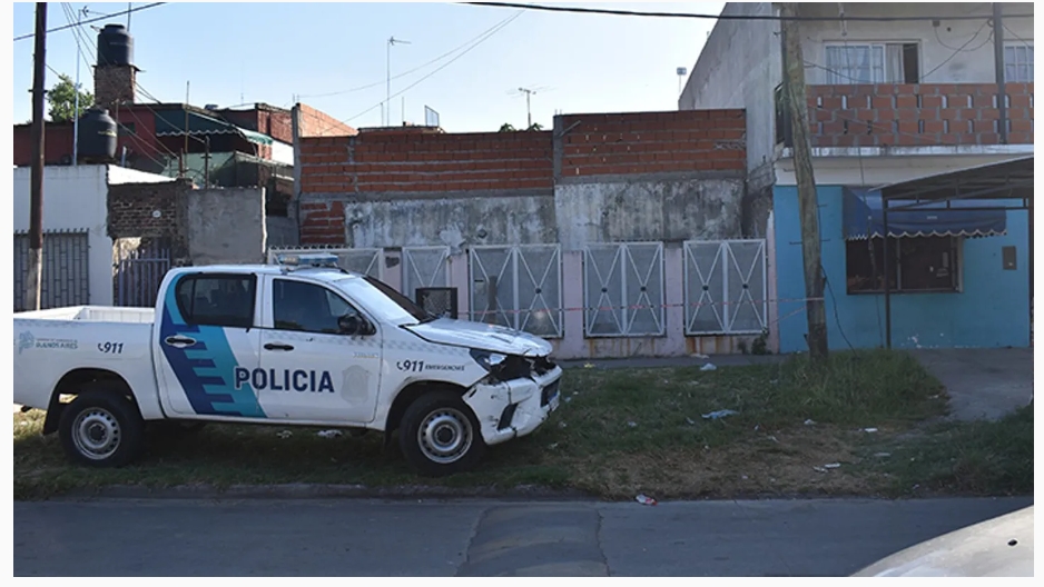 Dos hermanos estaban desaparecidos y los encontraron muertos dentro de su casa