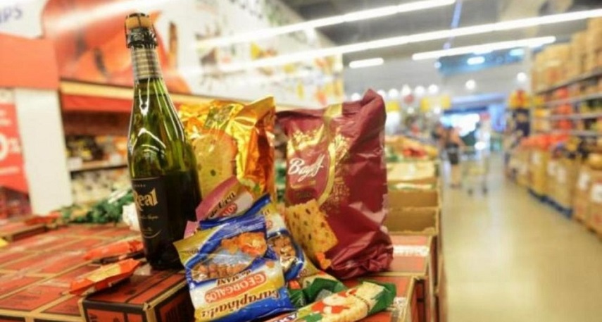 Corrientes presentó dos Canastas de Fin de Año: una a $449, otra a $639