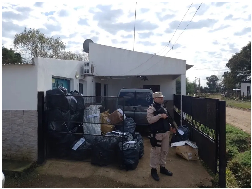 Corrientes: Prefectura secuestró un cargamento de mercadería ilegal valuado en más de cuatro millones de pesos