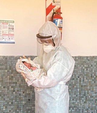 Se produjo otro nacimiento en el Hospital de Campaña