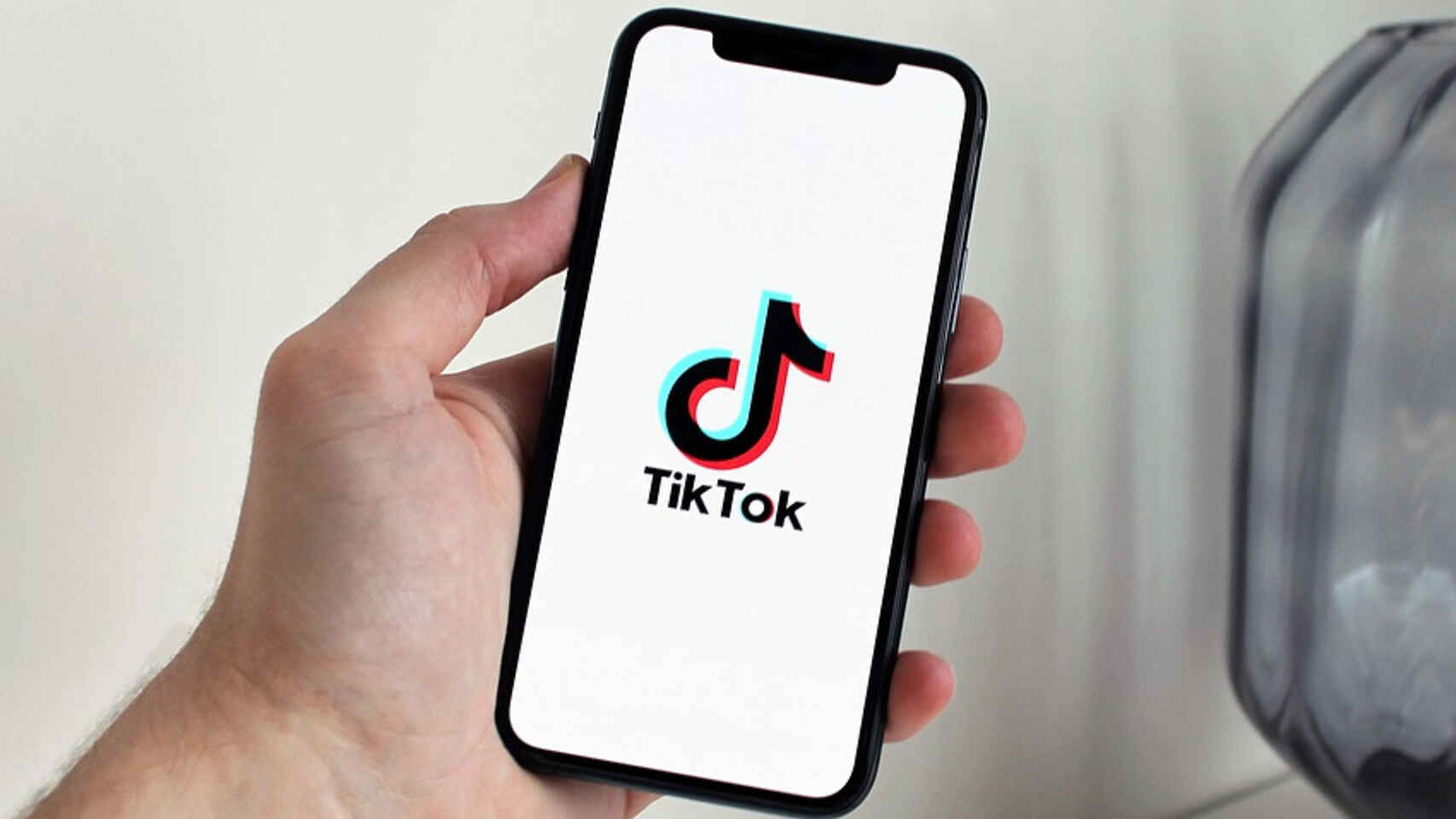 Telegram y Tik Tok también están presentando fallas