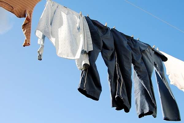 Detuvieron a un joven intentando robar ropas del tendal de una casa en Corrientes