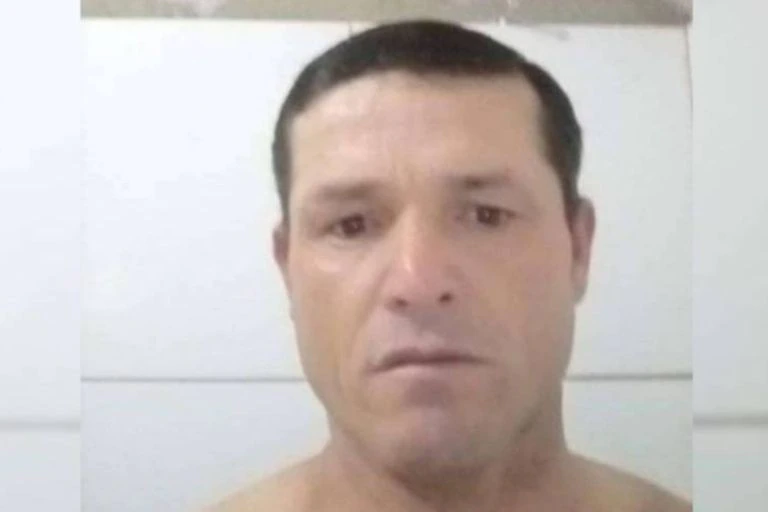 Chaco | Un hombre mató a una mujer de una puñalada en el cuello en una cancha de fútbol